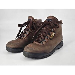 Vasque Boots Goretex 7931. Waterproof. Size 6.5M Cowhide. Made In Italy. Vintage